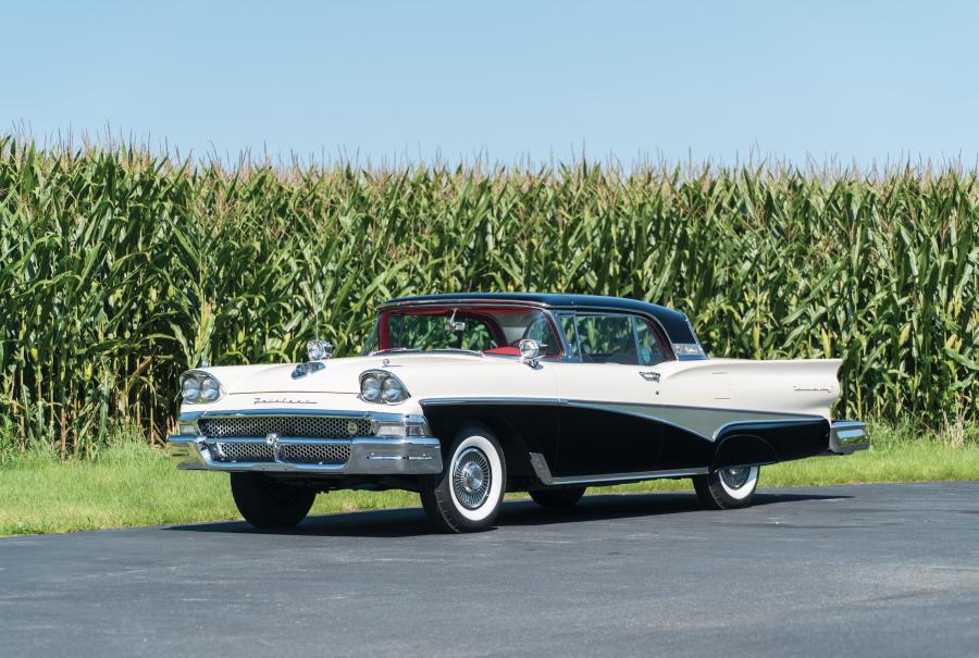  Ford Fairlane 500 Skyliner (U8-51A) 1958 года  (фото 26 из 35)